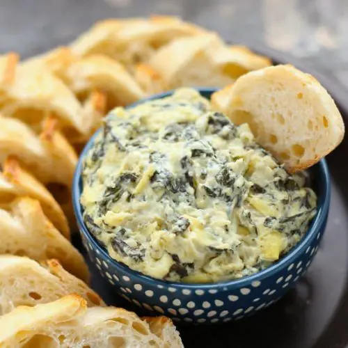 Slow Cooker Cheesy Spinach Dip