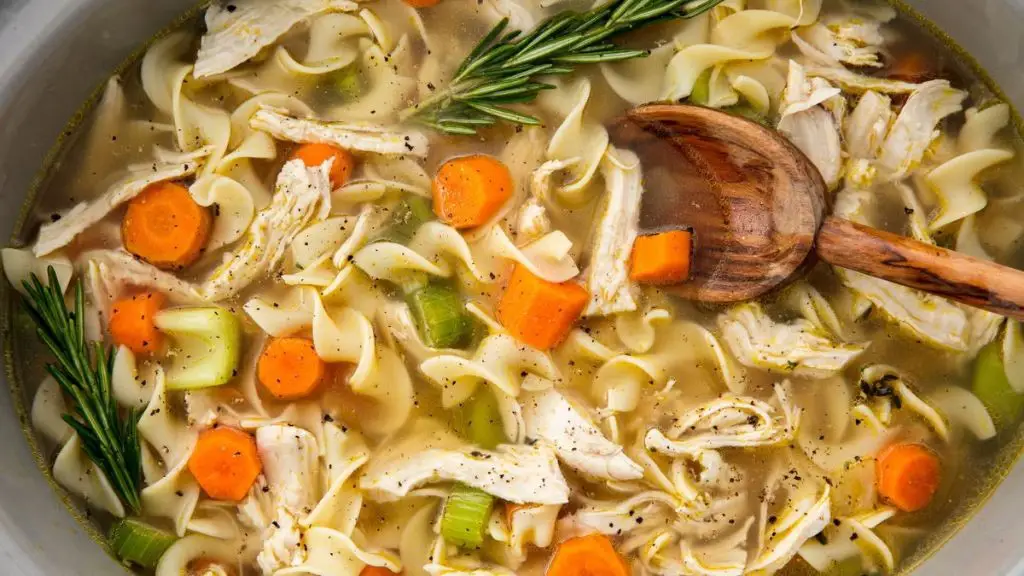 Slow Cooker Chicken Noodle Soup