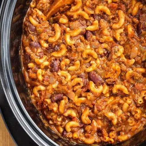 Slow Cooker Chili Mac Casserole