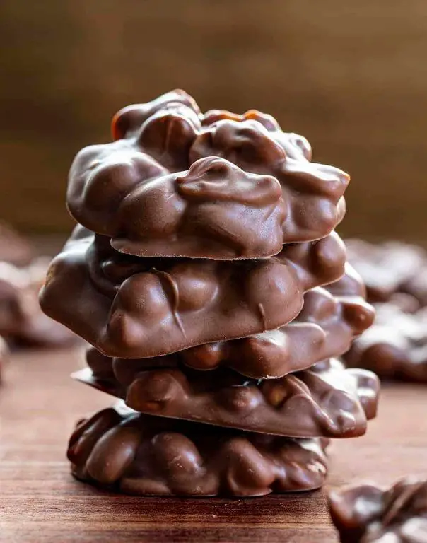 Slow Cooker Chocolate Almond Candy