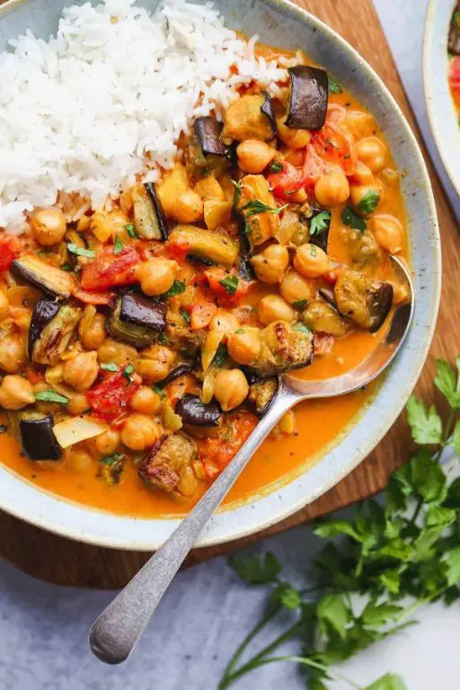 Slow Cooker Eggplant and Chickpea Curry