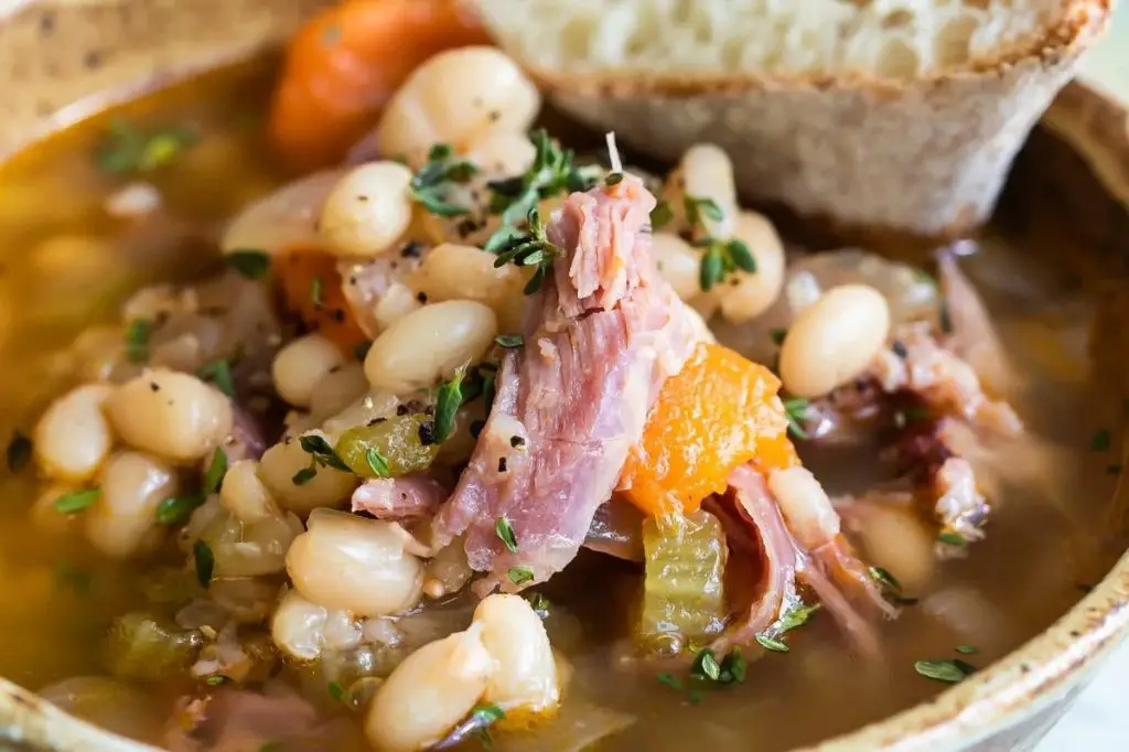 Slow Cooker Ham and Bean Soup