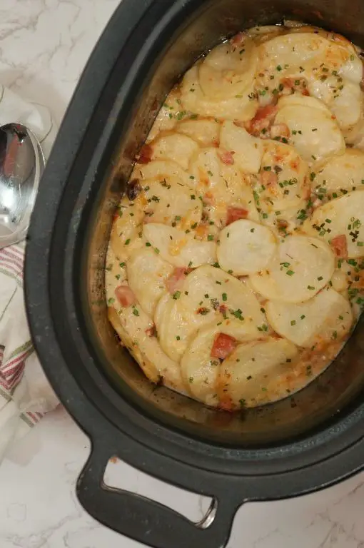 Slow Cooker Ham and Scalloped Potatoes