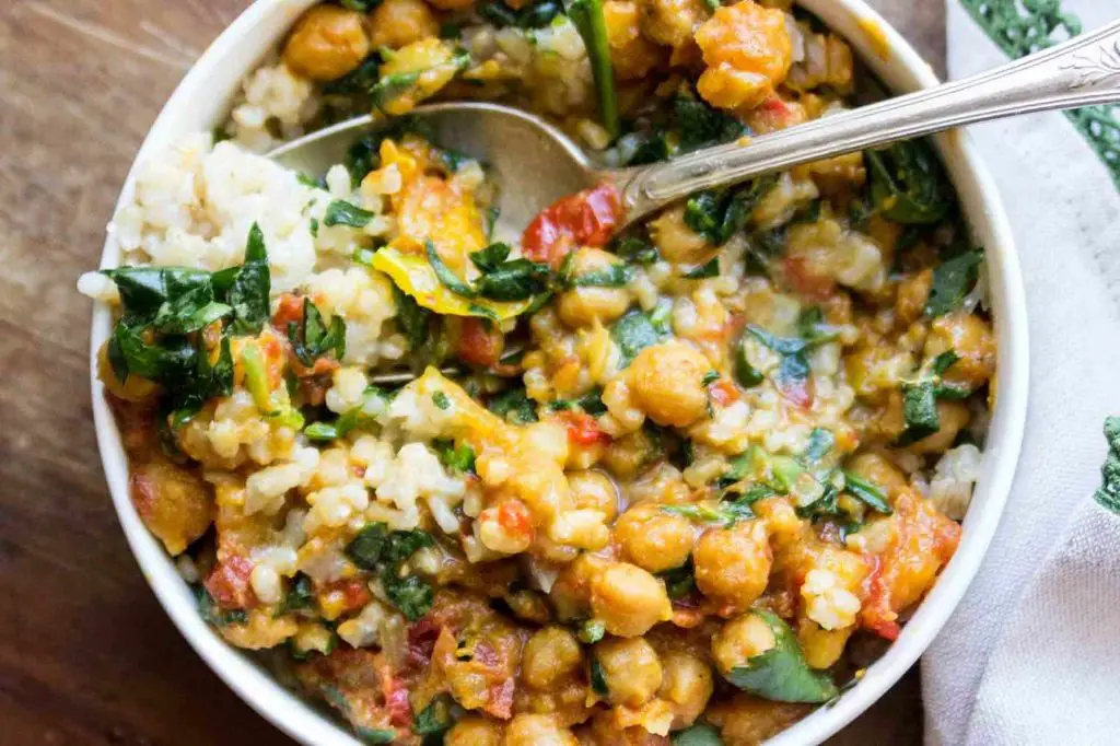 Slow Cooker High Protein Veggie and Chickpea Curry