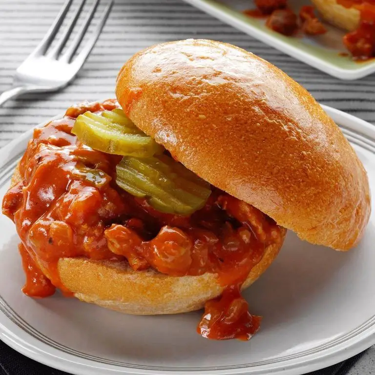 Slow Cooker Turkey Sloppy Joes