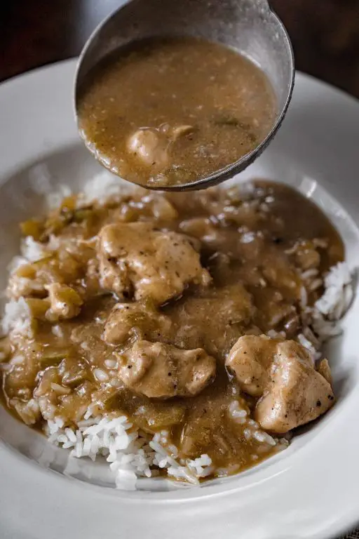 Slow-Cooked Brown Chicken Gravy