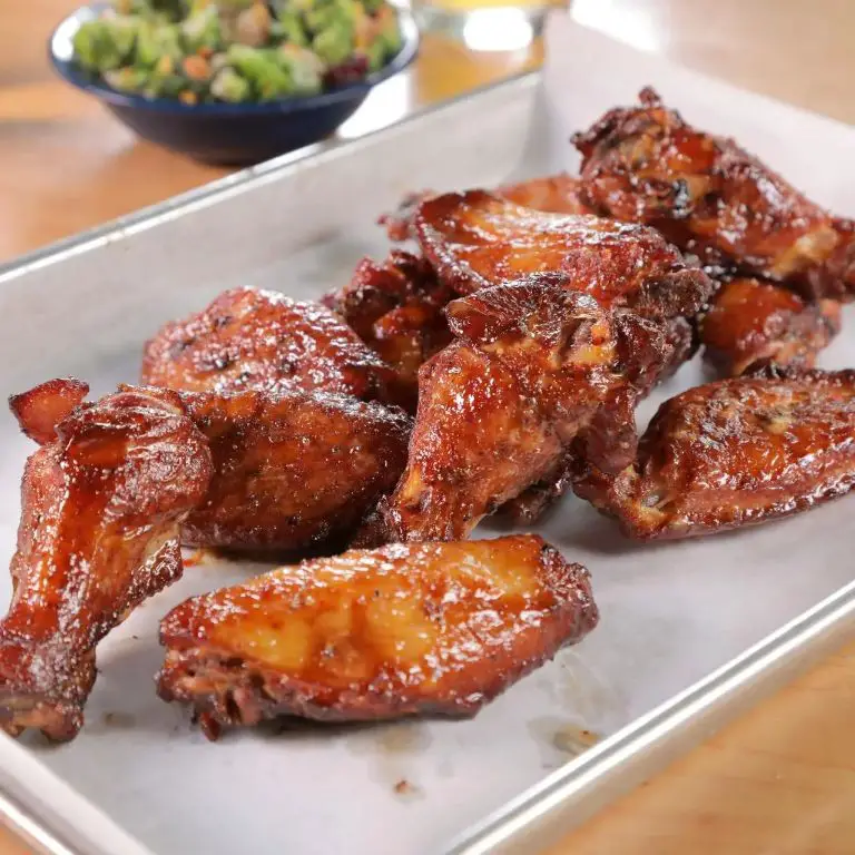 Smoked Chicken Wings with Alabama White Sauce