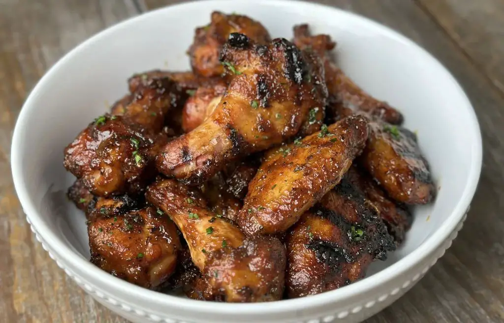 Smoked Chicken Wings with Mango Habanero Glaze