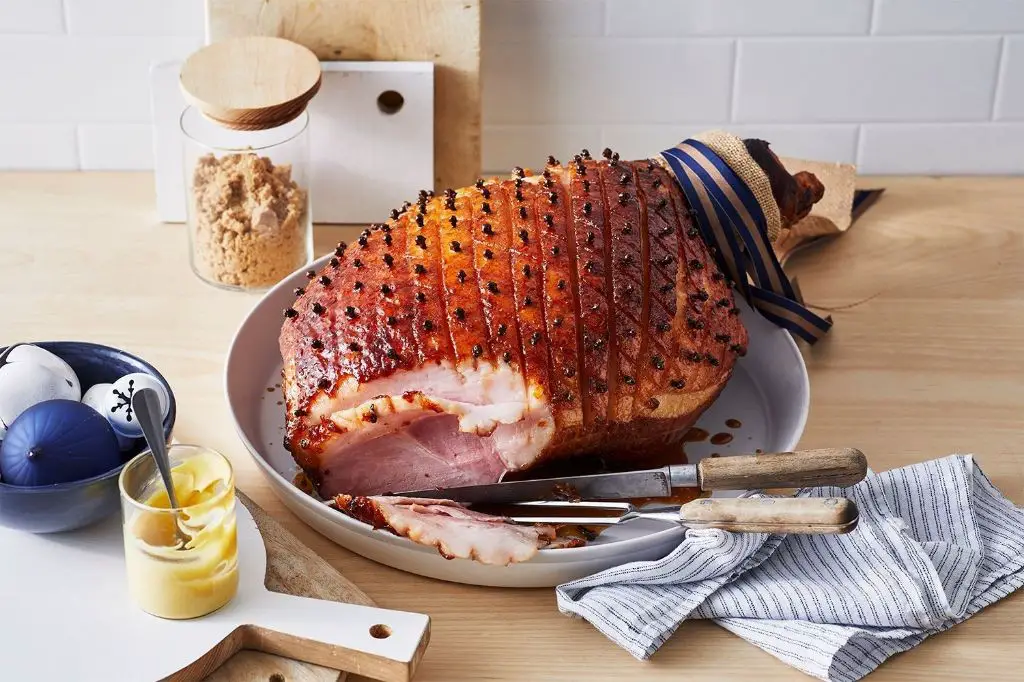 Smoked Christmas Ham with Cloves