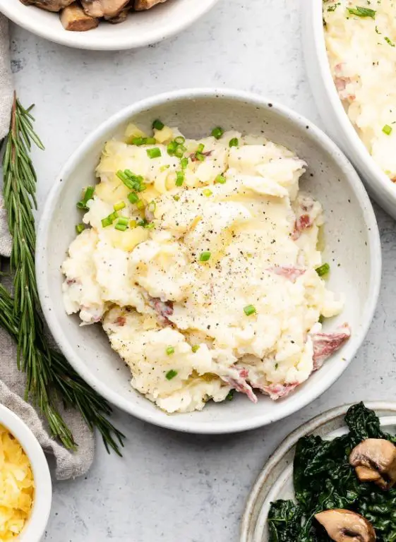 Smoked Gouda Red Lobster Mashed Potatoes