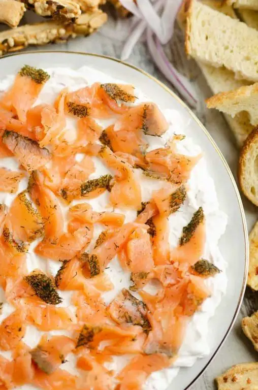 Smoked Salmon Cream Cheese Bread Dip
