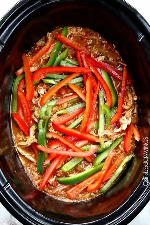 Smoky Chipotle Chicken Fajitas in the Crock Pot