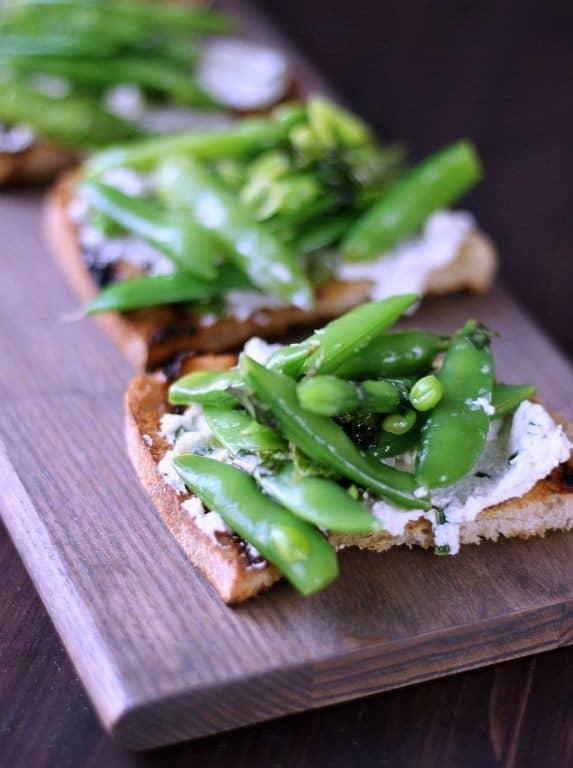 18 Delicious Snap Pea Recipes Perfect for Spring