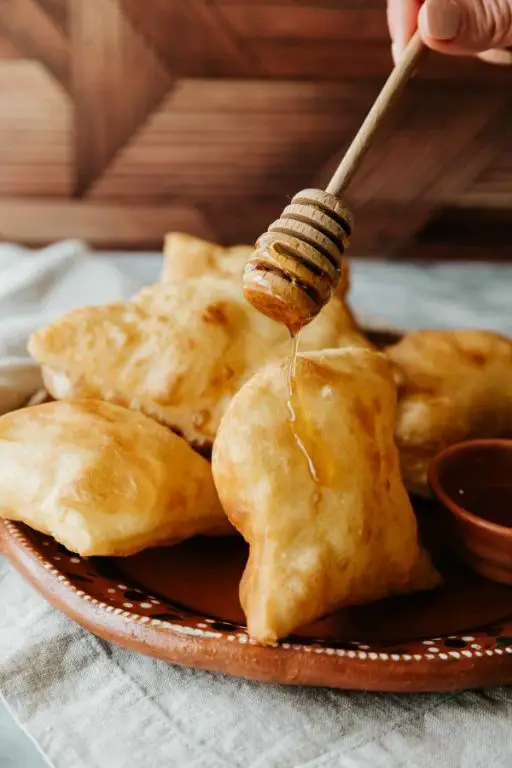 Sopaipillas with Honey Drizzle