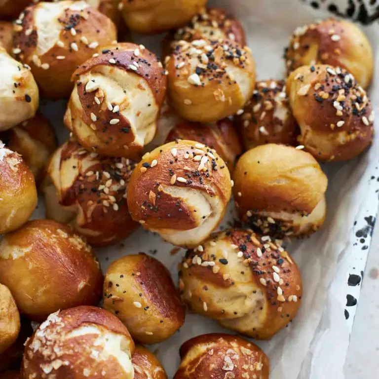 Sourdough Discard Pretzels
