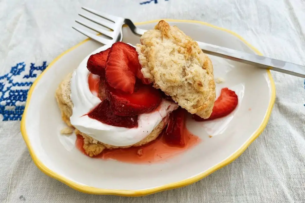 Sourdough Discard Strawberry Shortcake