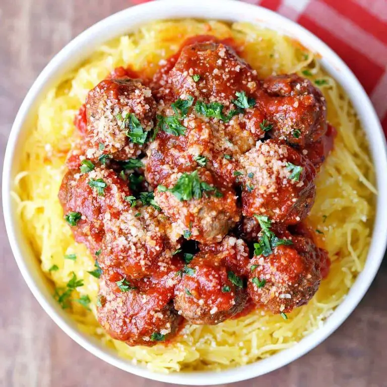 Spaghetti Squash with Marinara and Meatballs