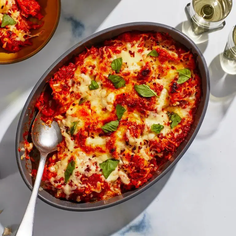 Spaghetti Squash with Zesty Tomato Sauce