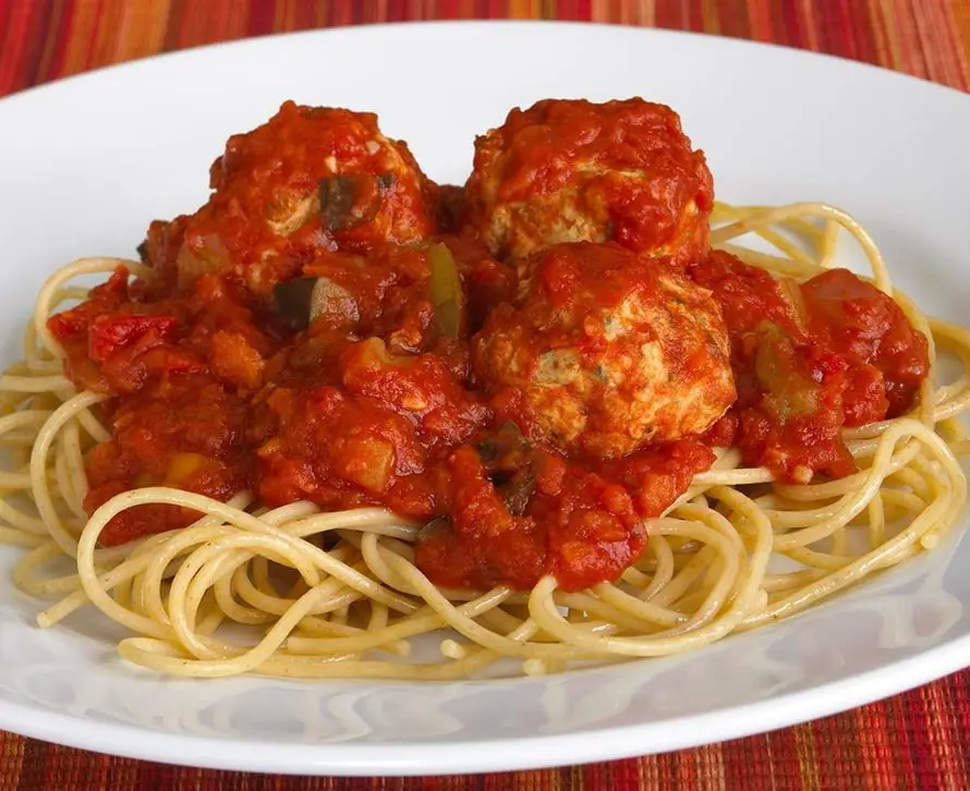 Spaghetti with Marinara and Turkey Meatballs