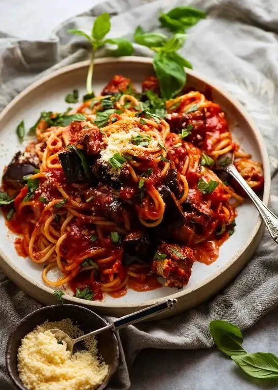 Spaghetti with Roasted Eggplant and Garlic