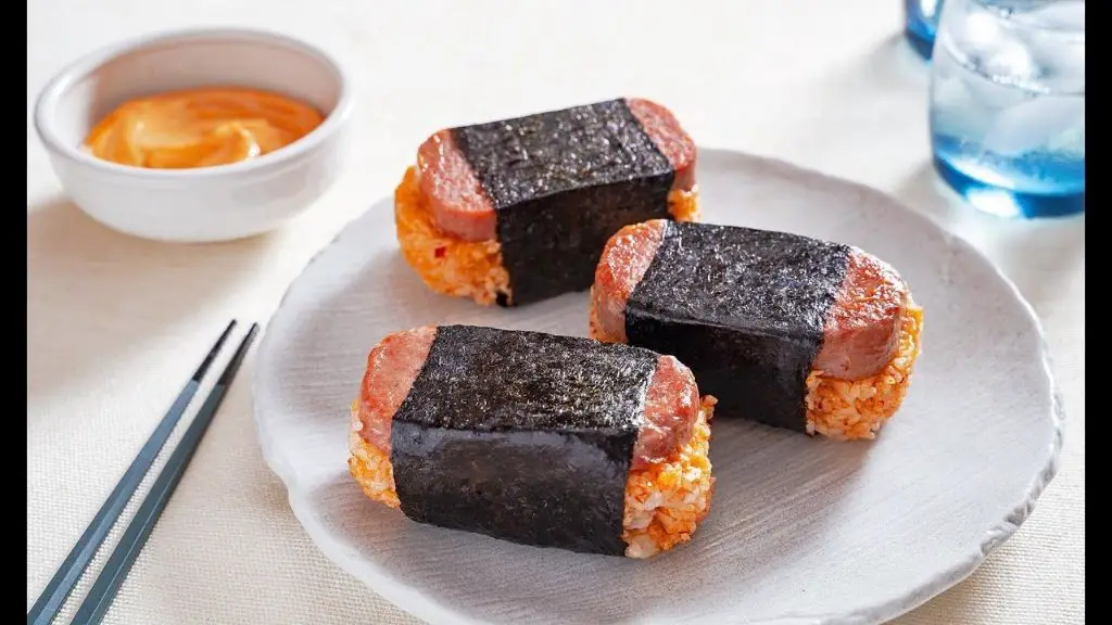 Spam Musubi with Sriracha Glaze