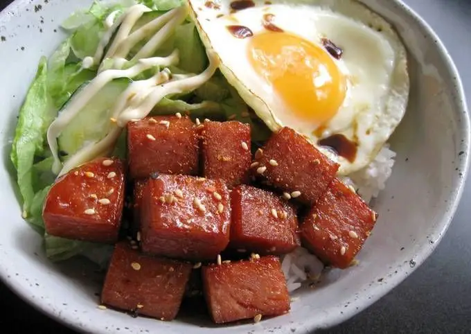 Spam Rice Bowl with Teriyaki Sauce