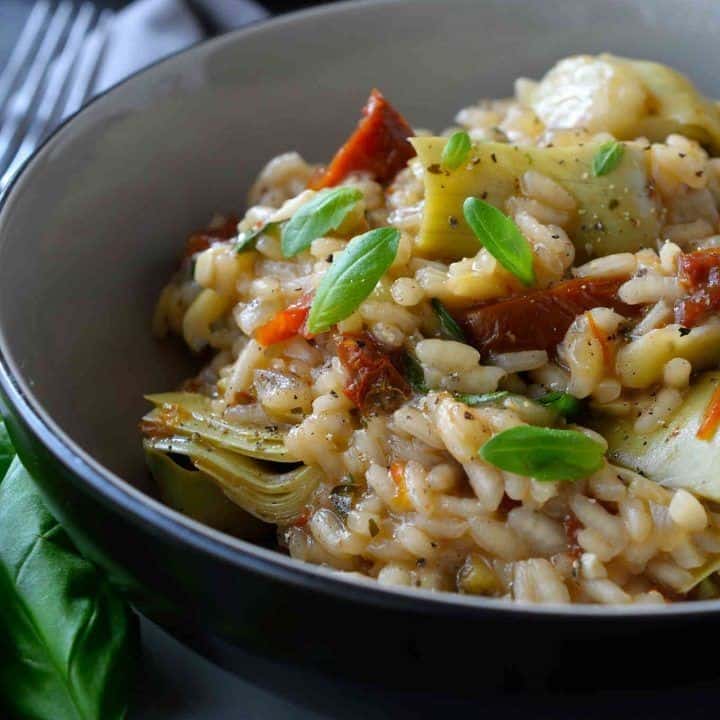 Spanish Rice with Artichokes and Sun-Dried Tomatoes
