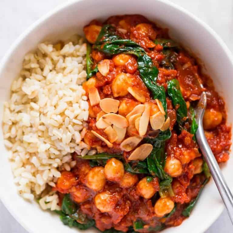 Spanish Rice with Chickpeas and Spinach