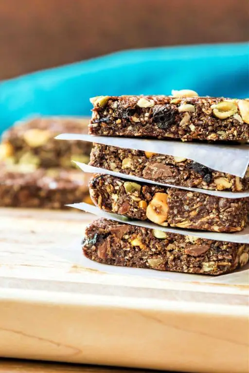 Spent Grain Granola Bars with Almonds