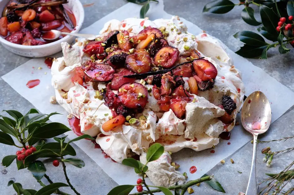 Spiced Chai Pavlova with Cinnamon Cream