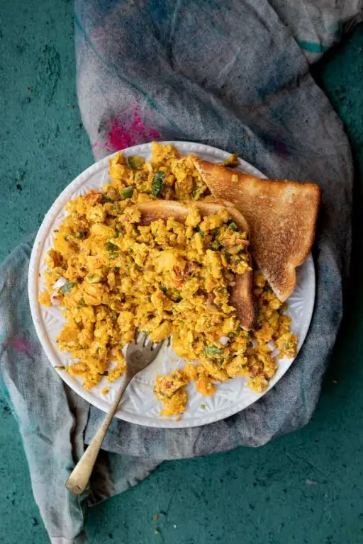 Spiced Duck Egg Bhurji with Naan