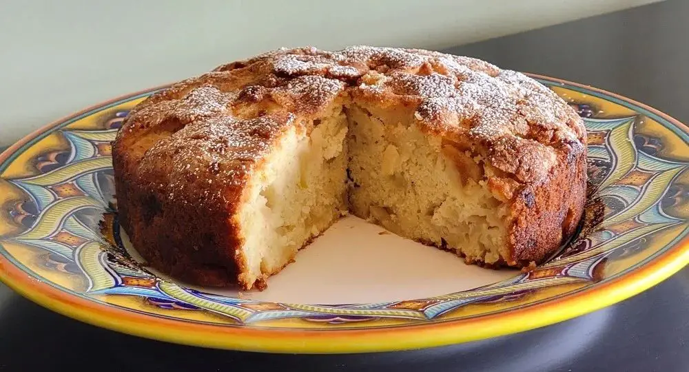 Spiced Rum Apple Cake