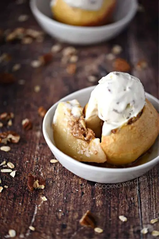Spiced Rum Baked Apples