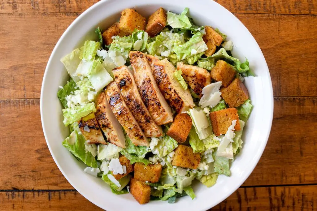 Spicy Chicken Caesar Salad with Chipotle Dressing