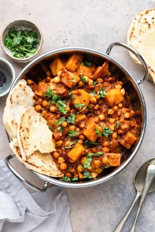Spicy Chickpea and Potato Curry