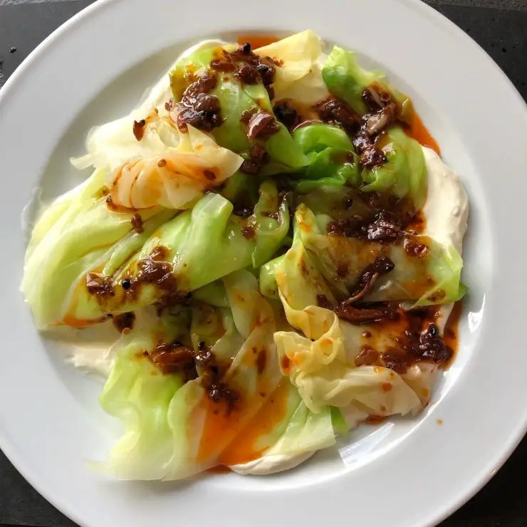 Spicy Creamed Cabbage with Chili Flakes