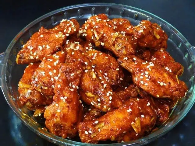 Spicy Dragon Sauce Glazed Chicken Wings