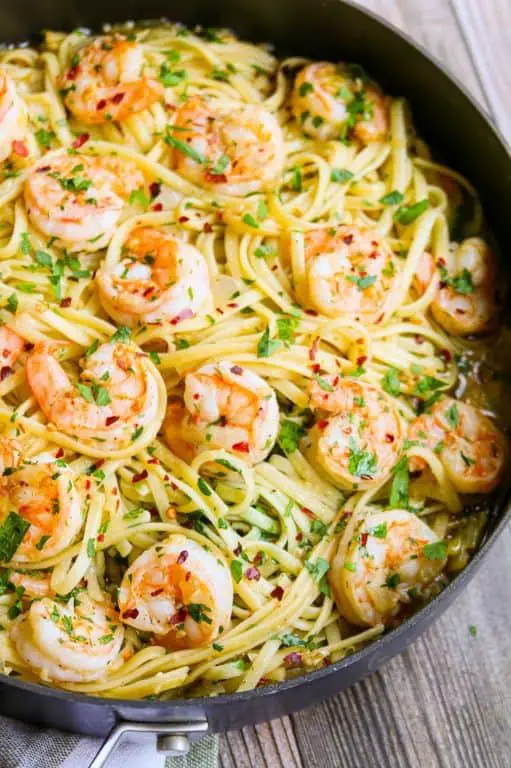 Spicy Garlic Butter Shrimp Pasta