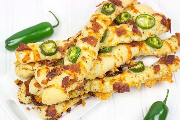Spicy Jalapeño Breadsticks