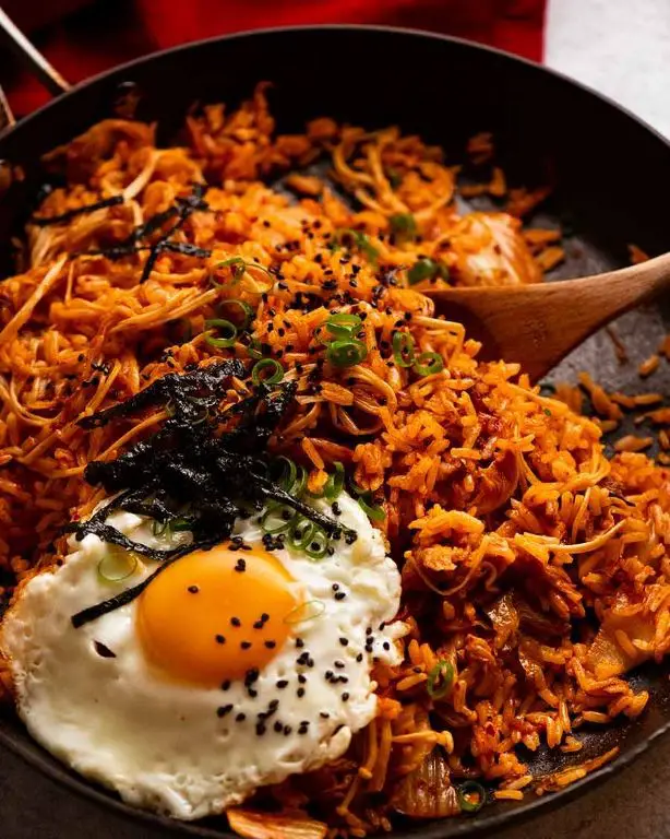 Spicy Korean Kimchi Fried Rice