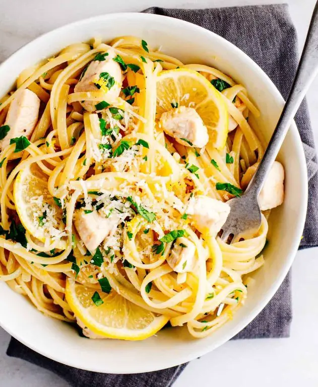 Spicy Lemon Garlic Chicken Pasta