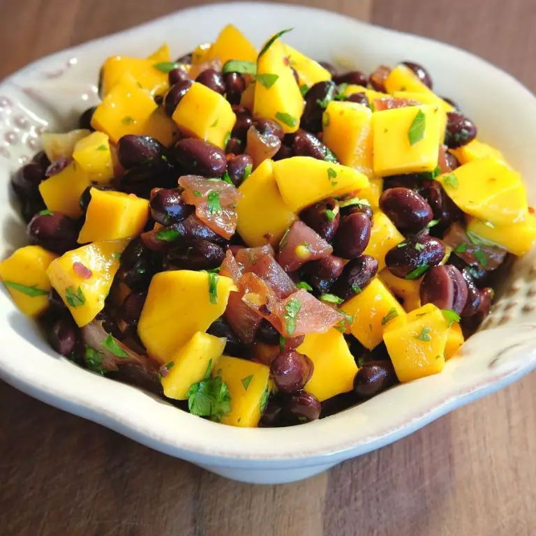 Spicy Mango and Black Bean Salad