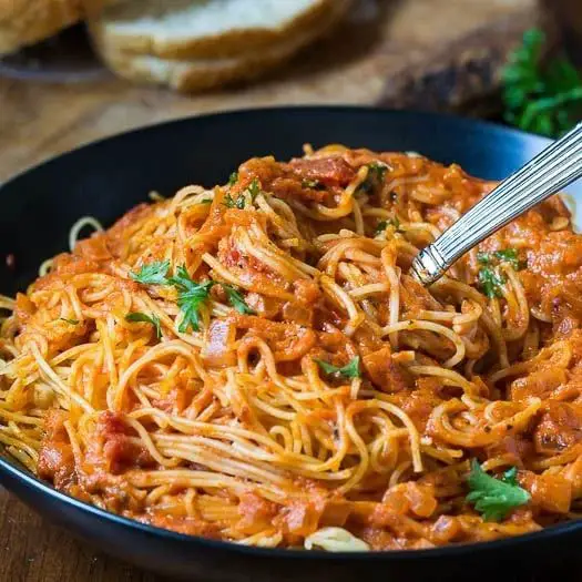 Spicy Media Crema Pasta