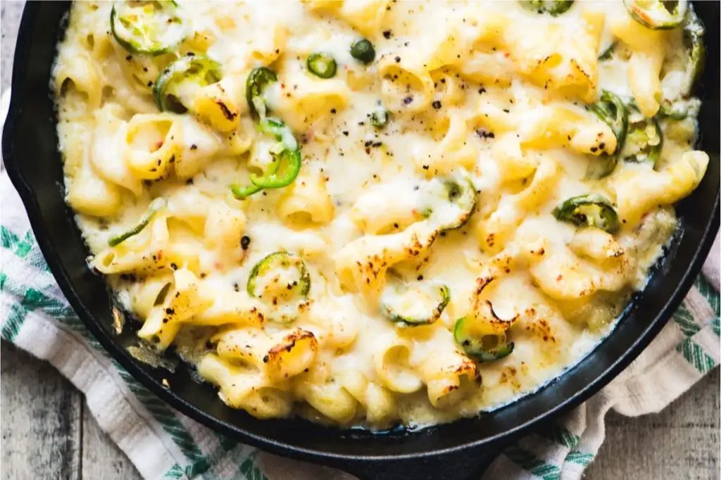 Spicy Pepper Jack Mac and Cheese