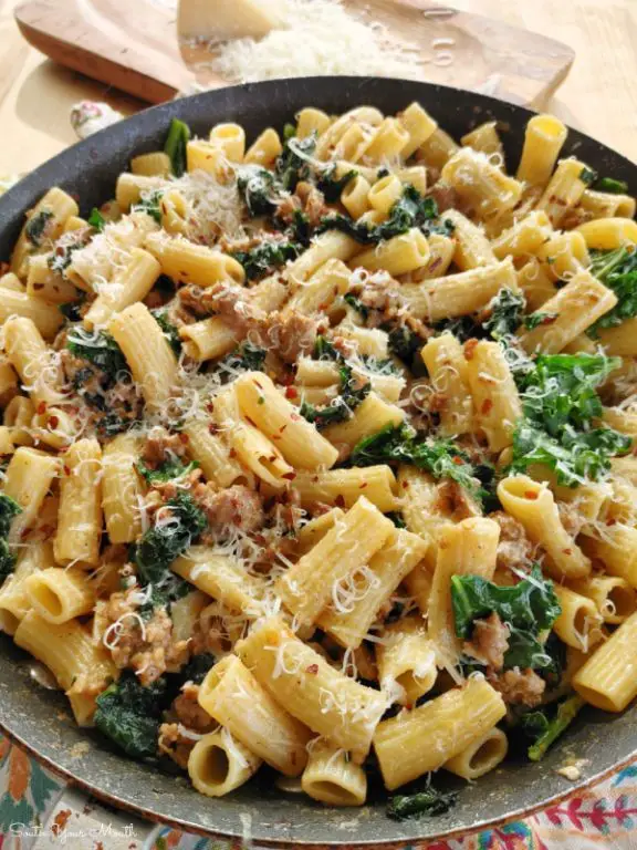Spicy Sausage and Kale Rigatoni