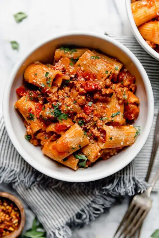 Spicy Sausage and Peppers Blackstone Pasta
