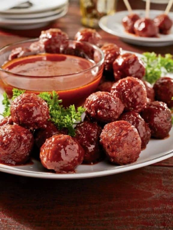 Spicy Sriracha Cocktail Meatballs