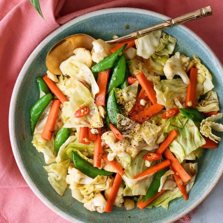 Spicy Thai Mixed Vegetables Stir-Fry
