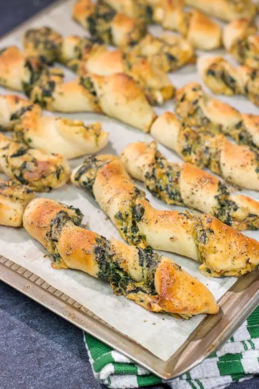 Spinach and Artichoke Breadsticks