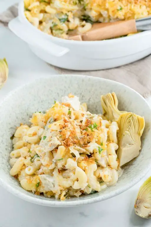 Spinach and Artichoke White Truffle Mac and Cheese
